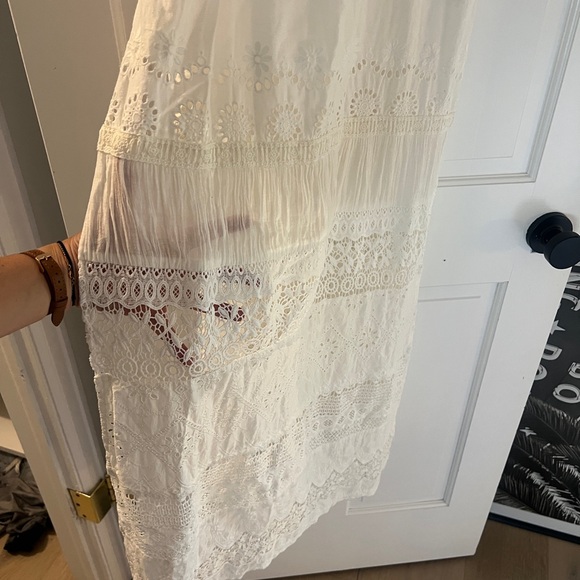 Spell White Lace Maxi Dress - Picture 5 of 8